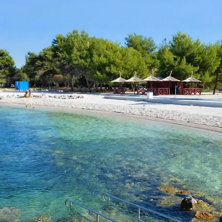 With A Parking Space - 7313 * بولا