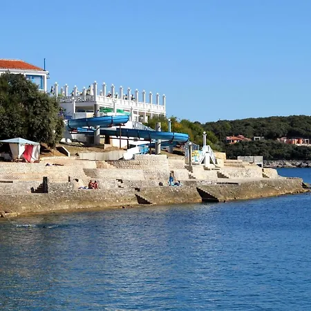 With A Parking Space - 7313 Apartment Pula