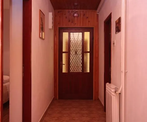 With A Parking Space - 7313